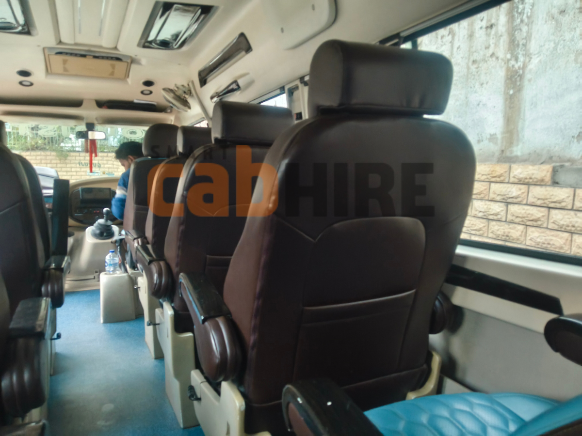 9 , 8, 11,12,13 SEATER TEMPO TRAVELELR (6)